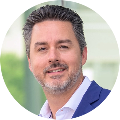 Headshot of James Lumbra.